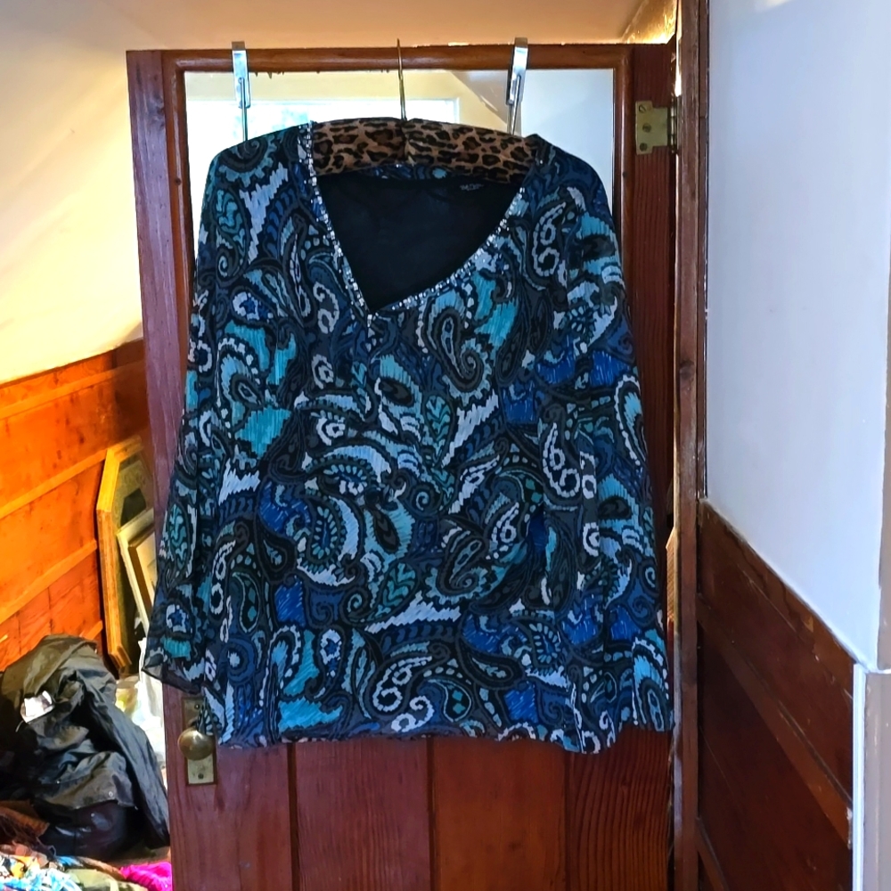 Fun blue blouse